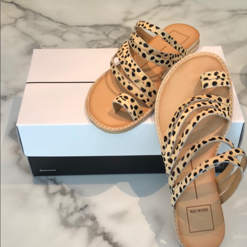 Dolce Vita Nelly Leopard Slides